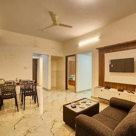 Hotel Airport Southgate Bangalore Devanahalli Kültér fotó
